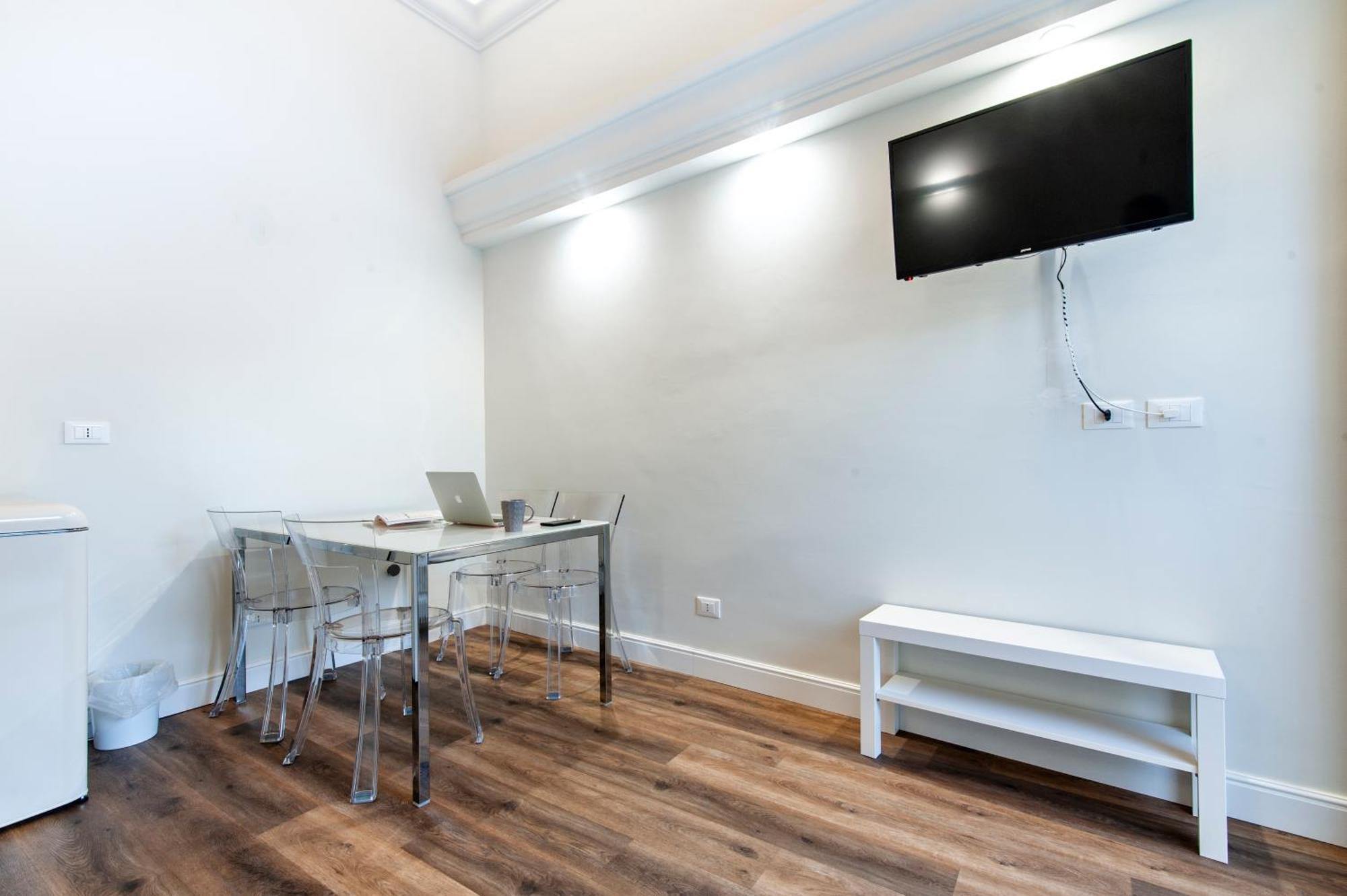 Bed and Breakfast Vittoria Luxury House Лечче Екстер'єр фото