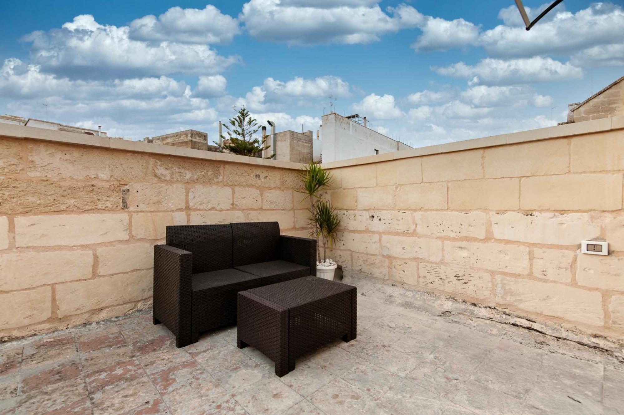 Bed and Breakfast Vittoria Luxury House Лечче Екстер'єр фото